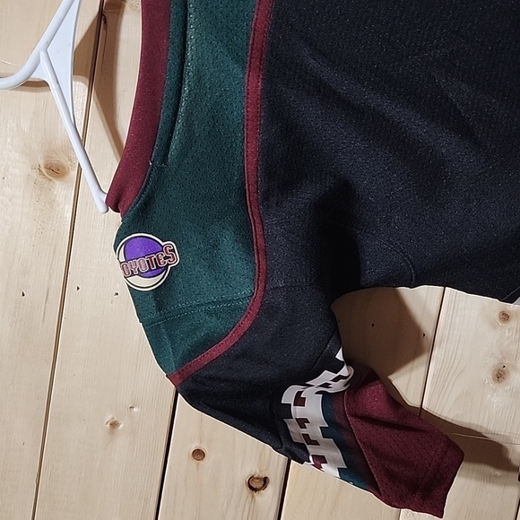 NHL Arizona Coyotes Jersey Size Infants 12/24 months NWT - Picture 7 of 9